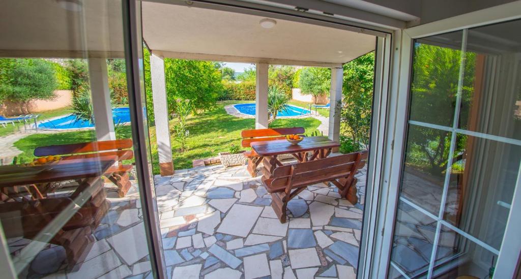 Holiday Home Narona 3