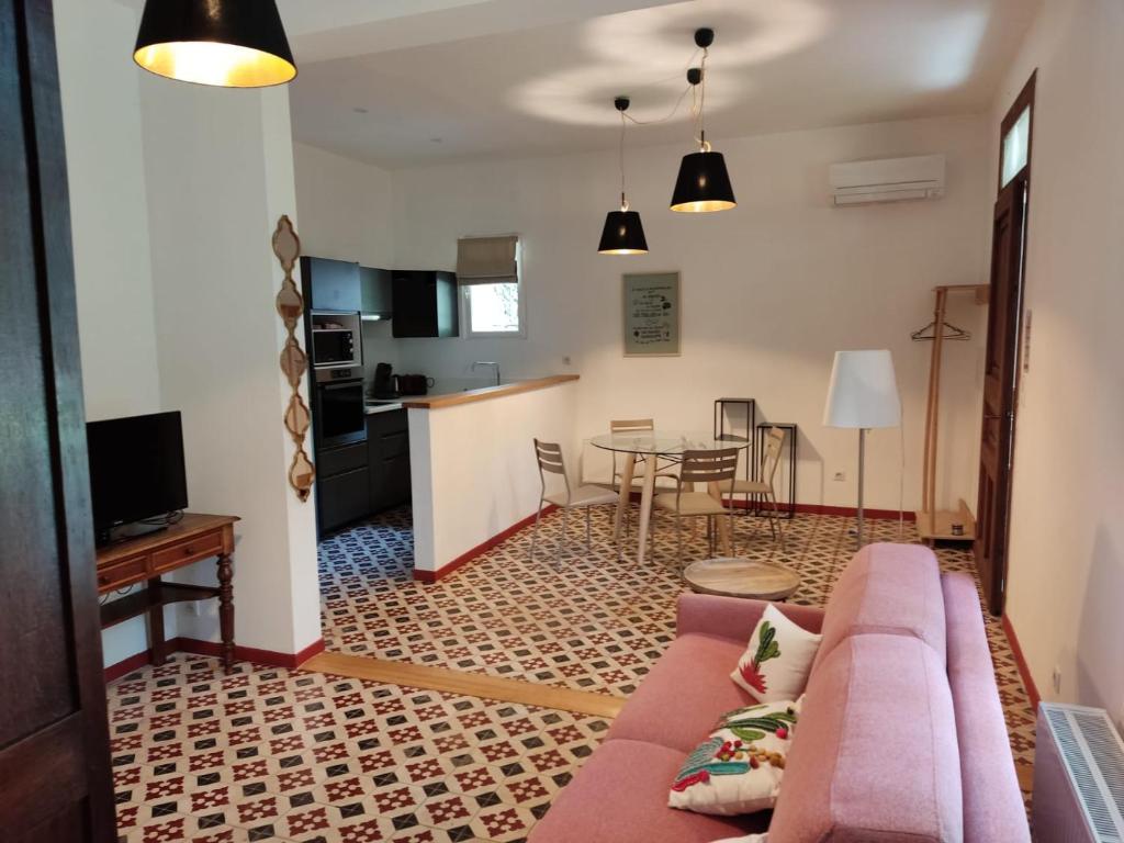 Petit Gîte familial au Domaine de Valmont 5