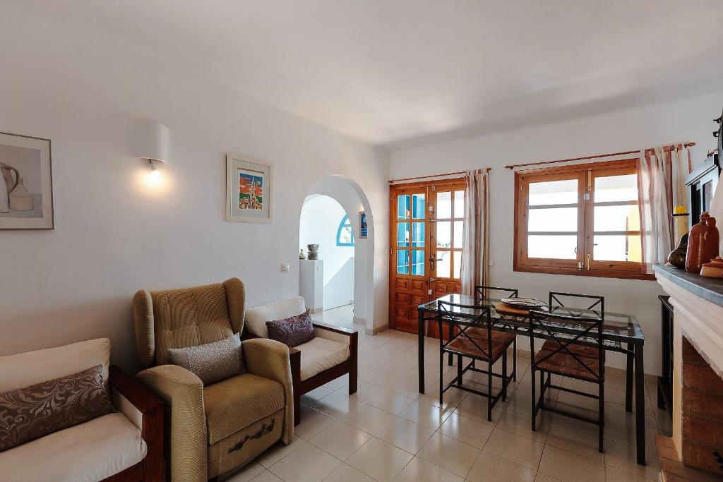 Casa Boo, House with Terrace, Amazing views and Private Shared Pool 5