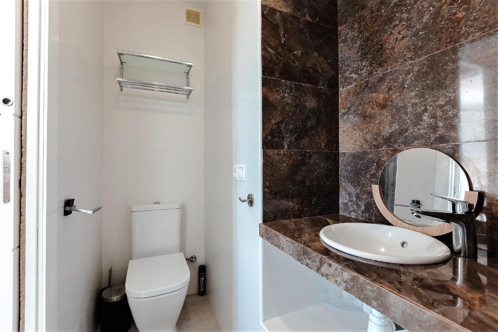 Casa Boo, House with Terrace, Amazing views and Private Shared Pool 3