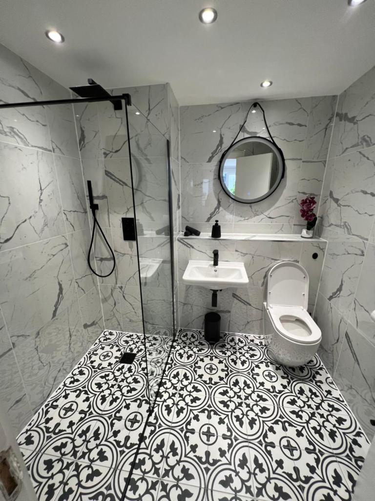 Strada Apartment 8
