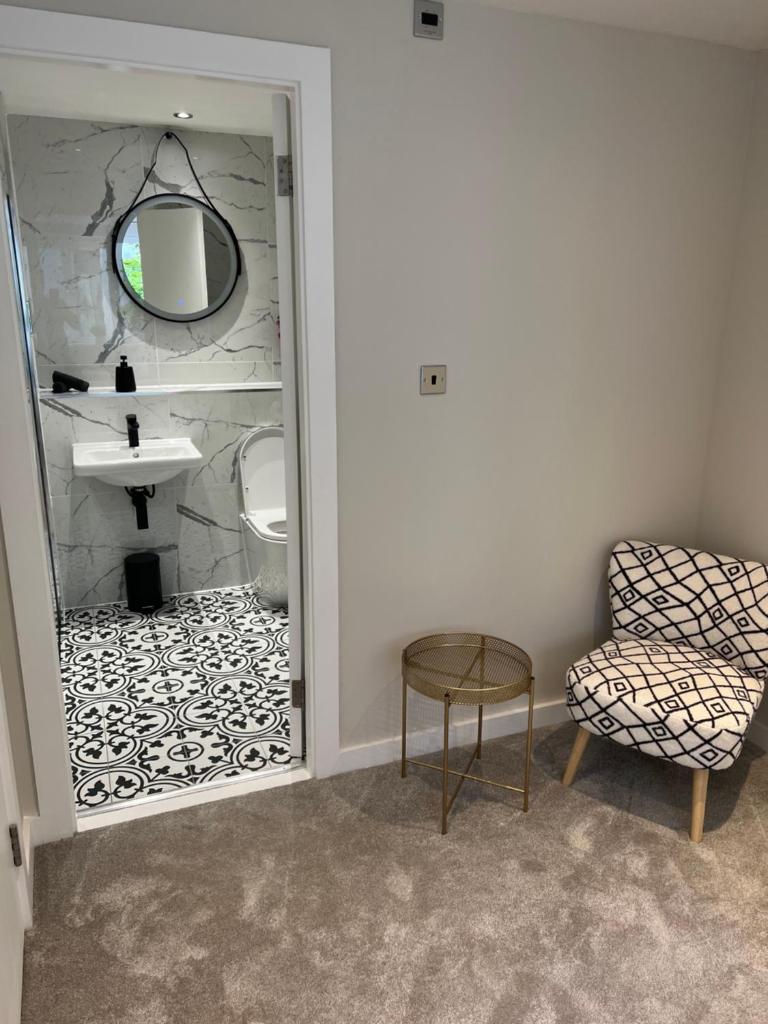 Strada Apartment 3