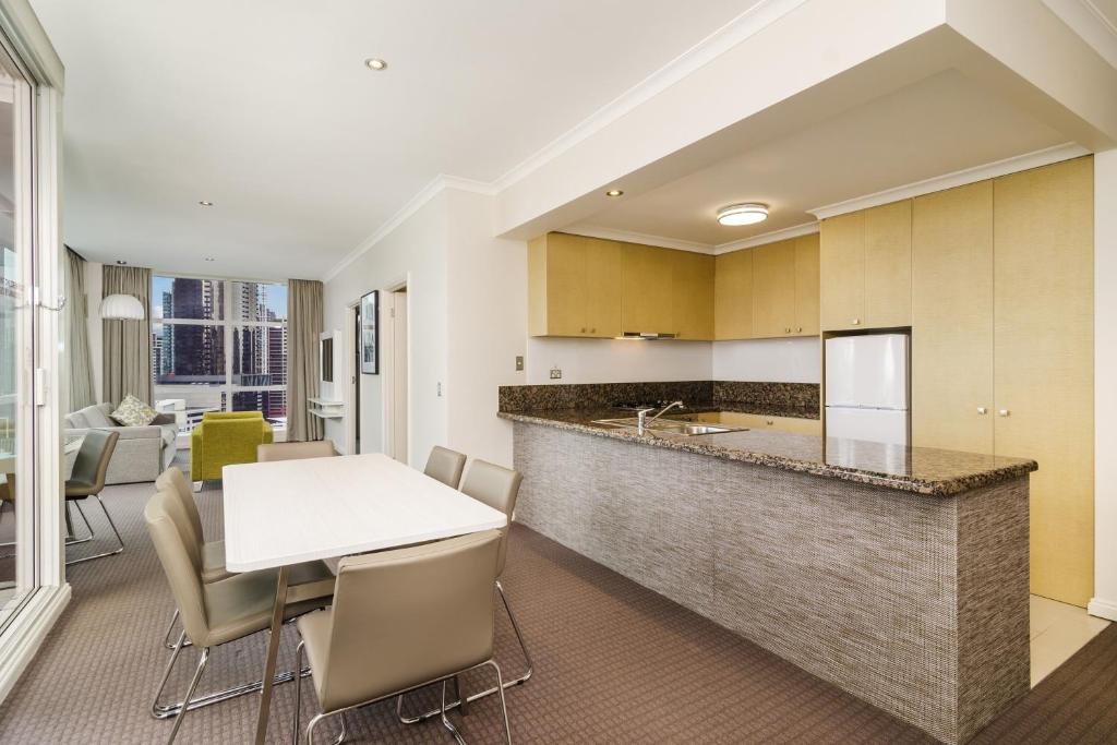Clarion Suites Gateway Image