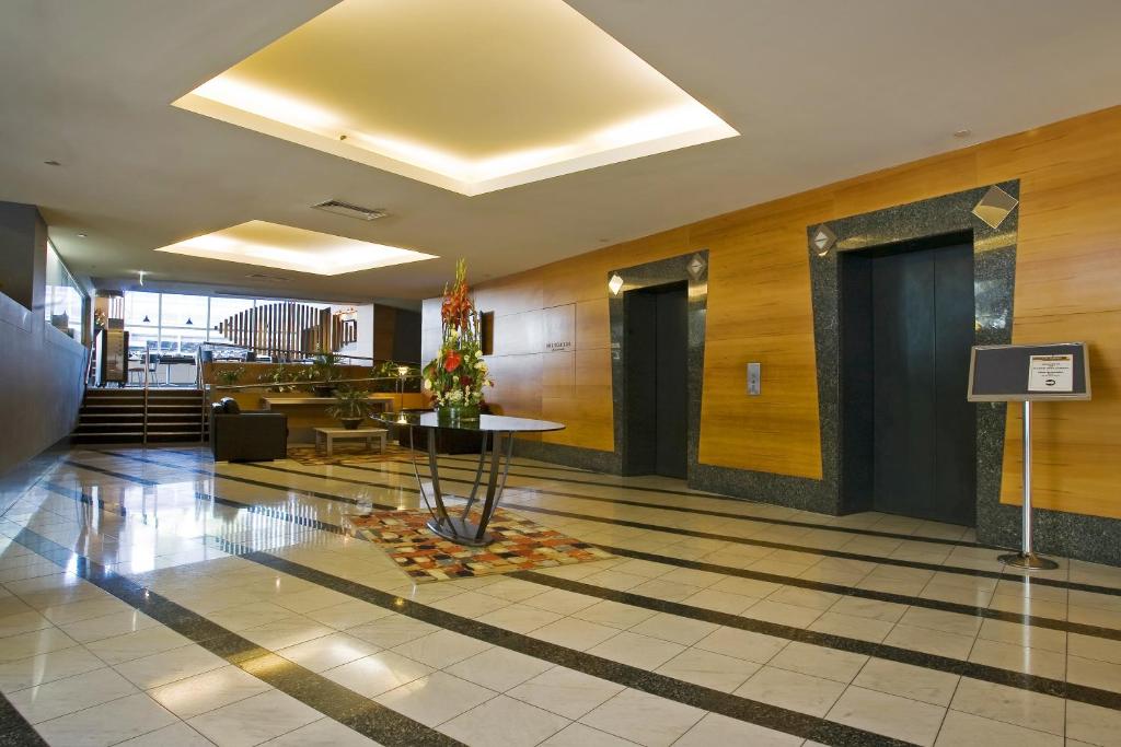 Clarion Suites Gateway Image