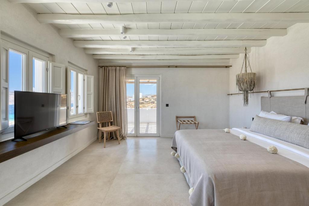 Mykonos Panormos Villas & Suites 2