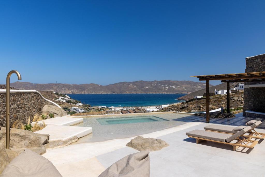 Mykonos Panormos Villas & Suites 5