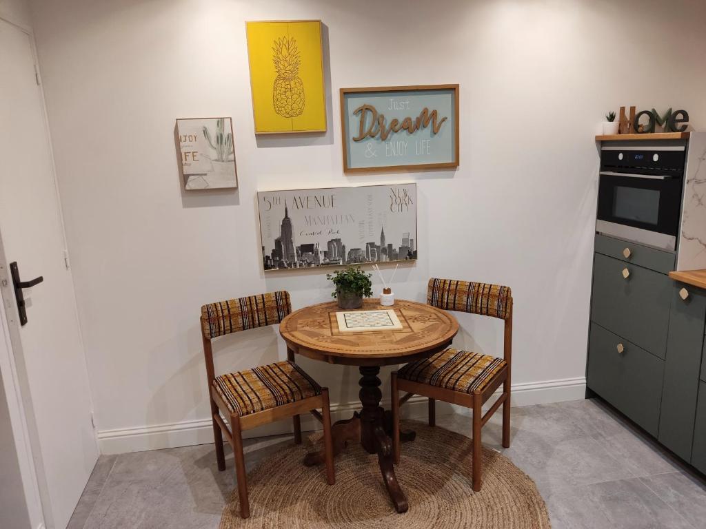 Superbe appartement avec jacuzzi avec jardin privé 8