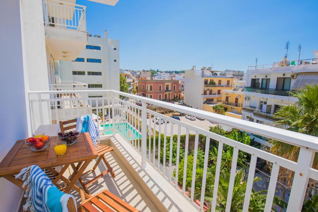 Rhodes City Center Suite 5