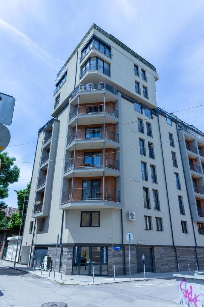 Fancy Big apartment in the heart of Sofia 6