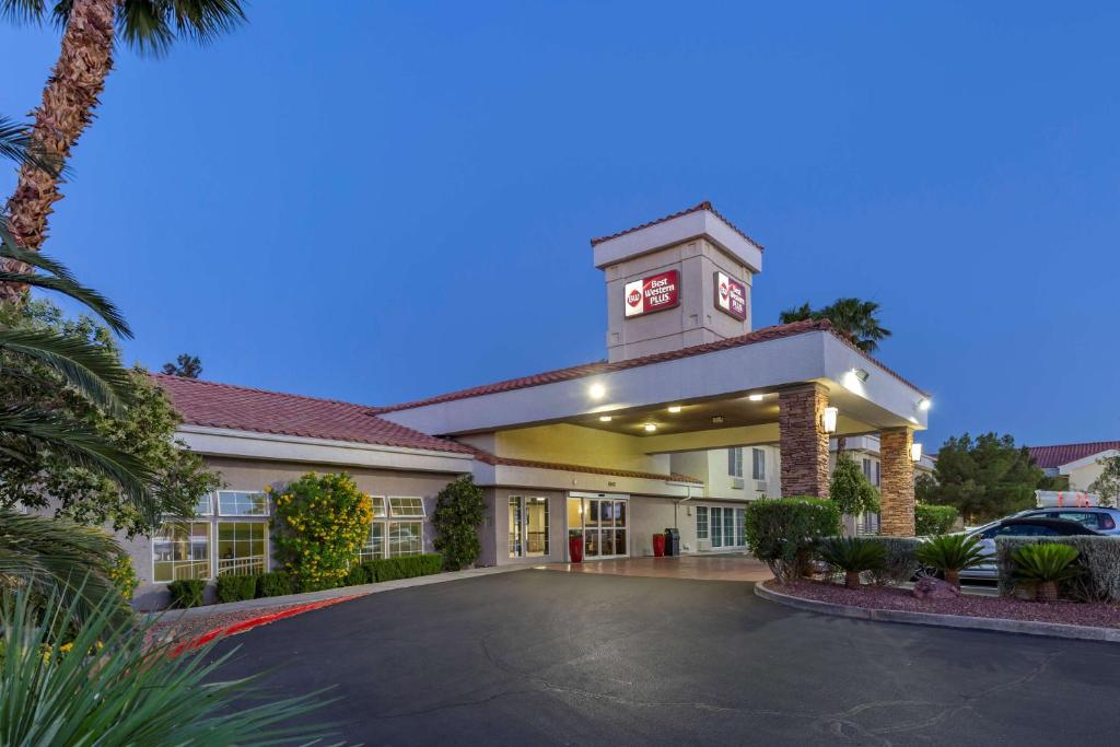 Best Western Plus Las Vegas West Image