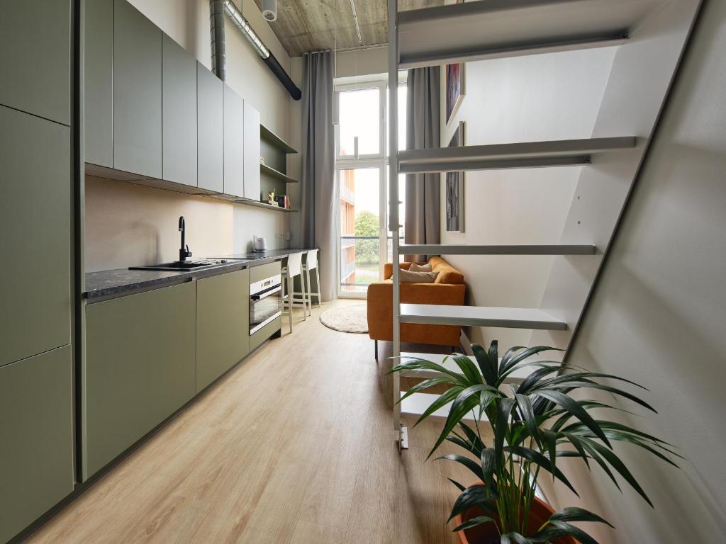 Campus House by Larsen 5