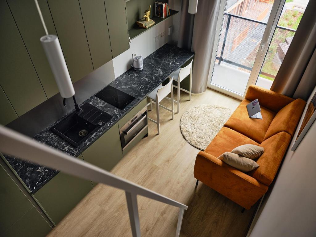 Campus House by Larsen 6
