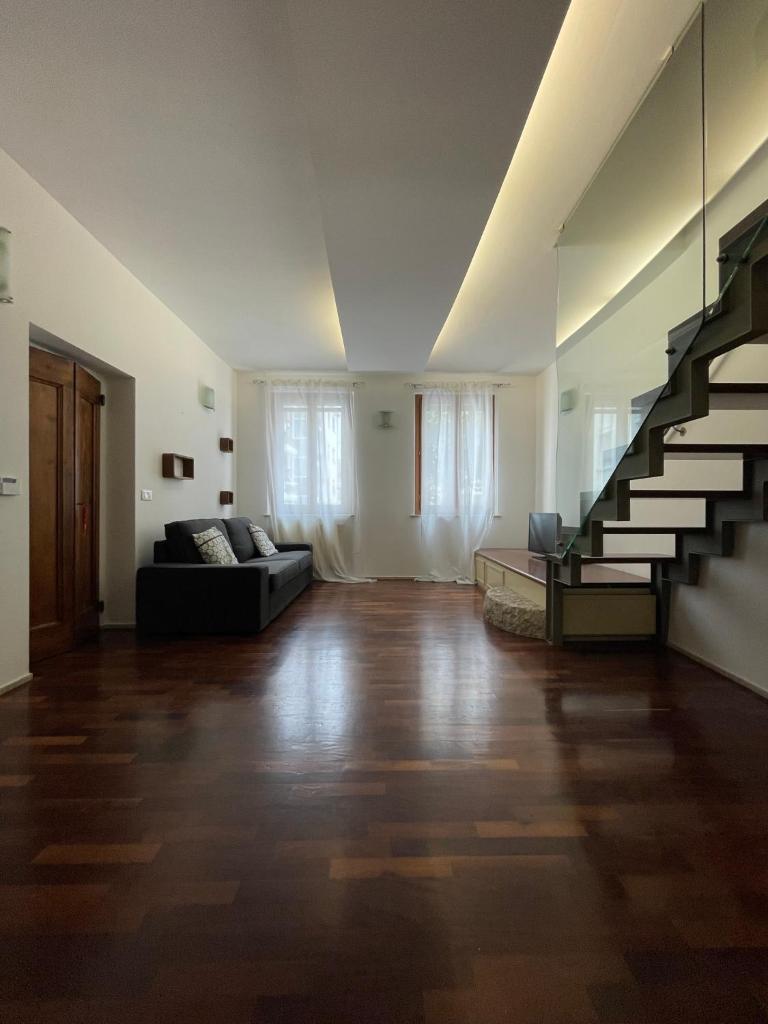 Casa Della Valle 2