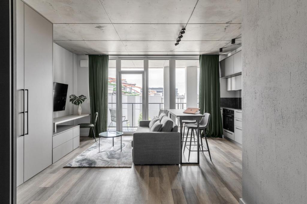 Urban Jungle Apartments by Reside Baltic 5