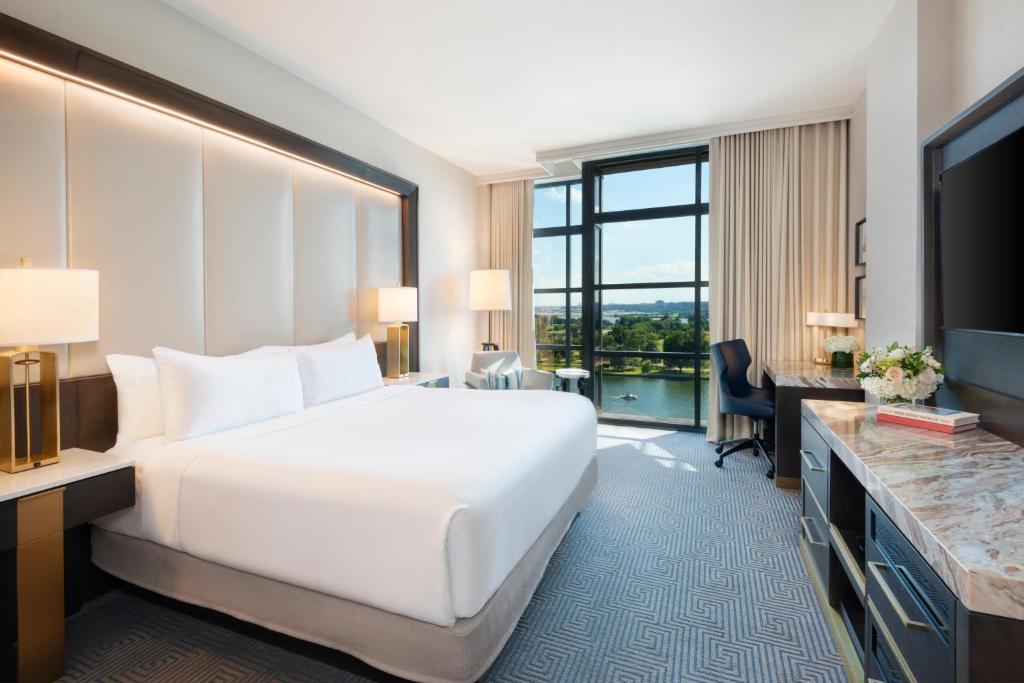 InterContinental - Washington D.C. - The Wharf, an IHG Hotel Image