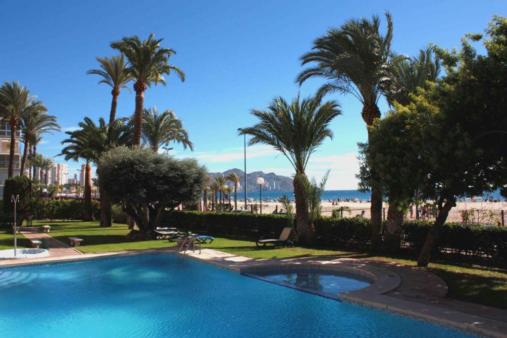 Apartamentos María Cristina Beach 3