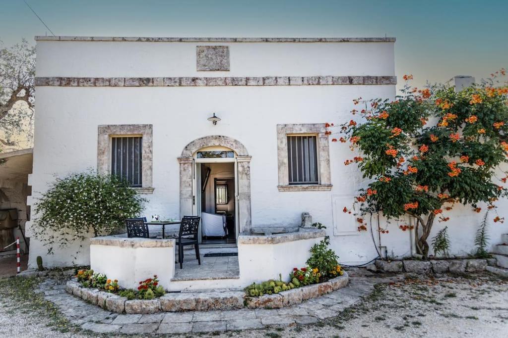Photo de la galerie de l'établissement CASINA CAMPANELLA con piscina privata, à Ceglie Messapica 40 autres photos