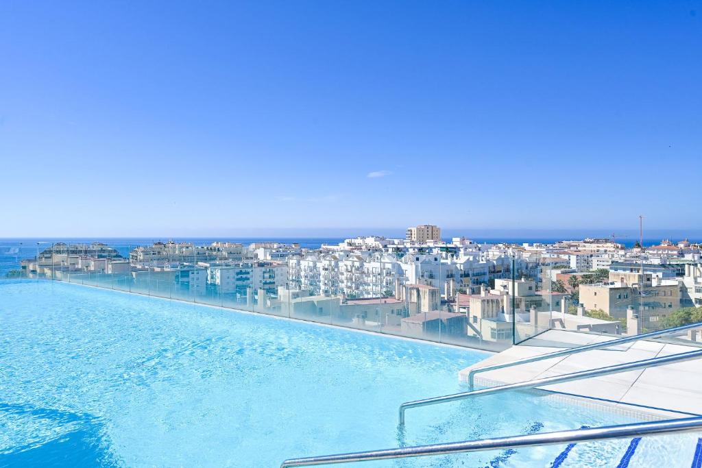 Seashell Infinity Luxury Apartment
