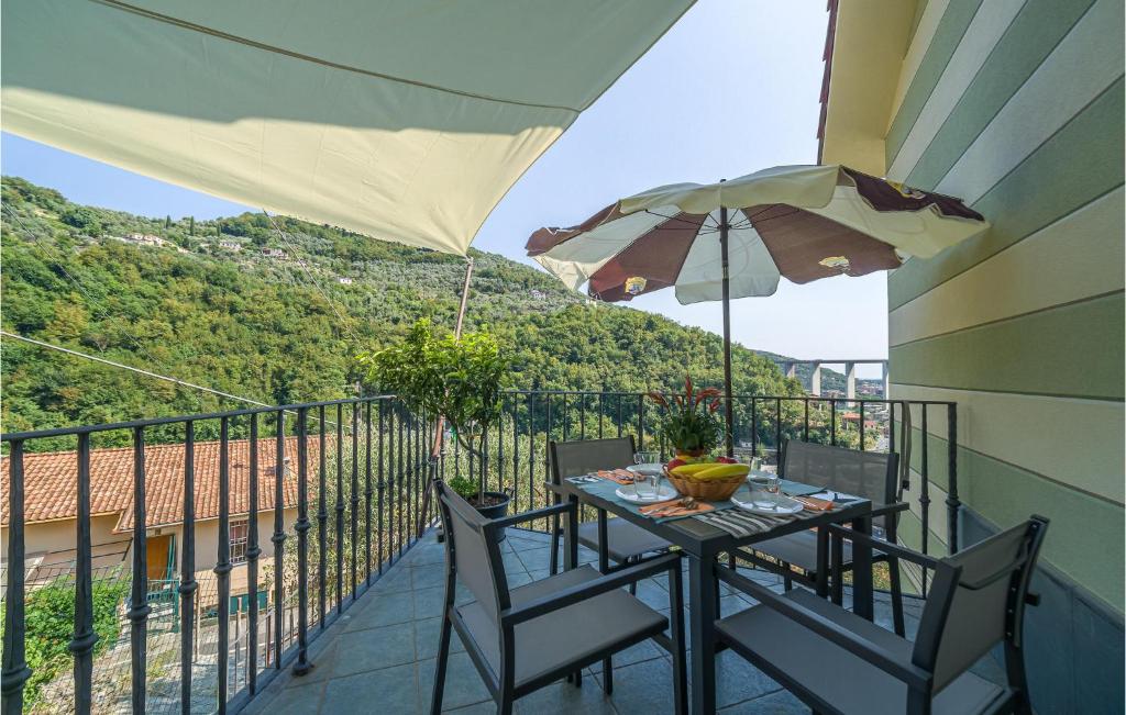Nice Home In Avegno With House Sea View 1