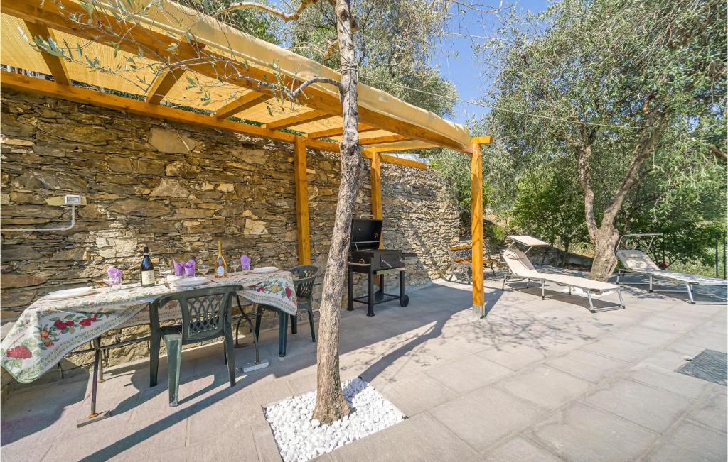 Nice Home In Avegno With House Sea View 2