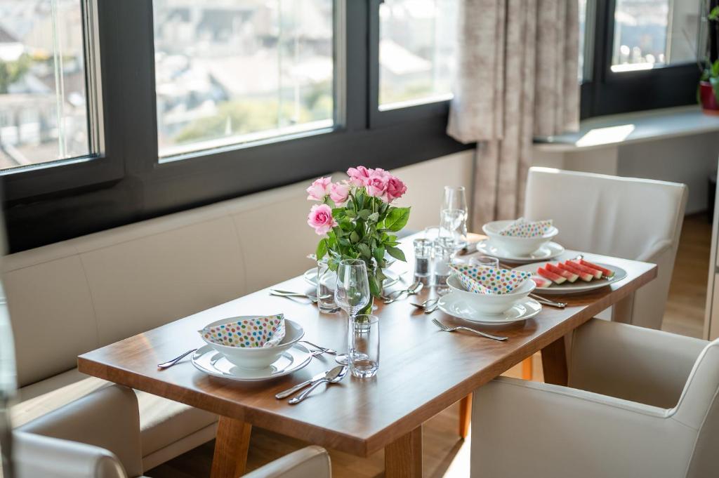 Skyflats Vienna - Rooftop Apartments 8