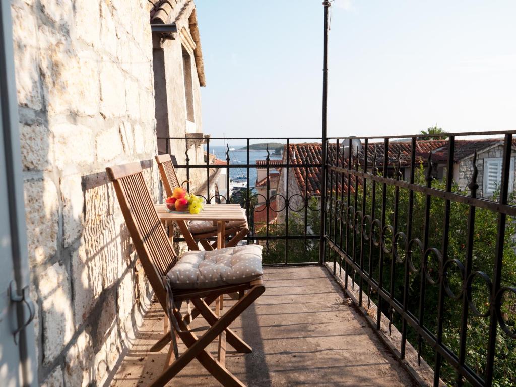 Casa Gojave - Authentic Hvar House with Garden 6