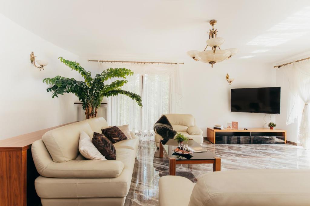 Zarabie Residence 5