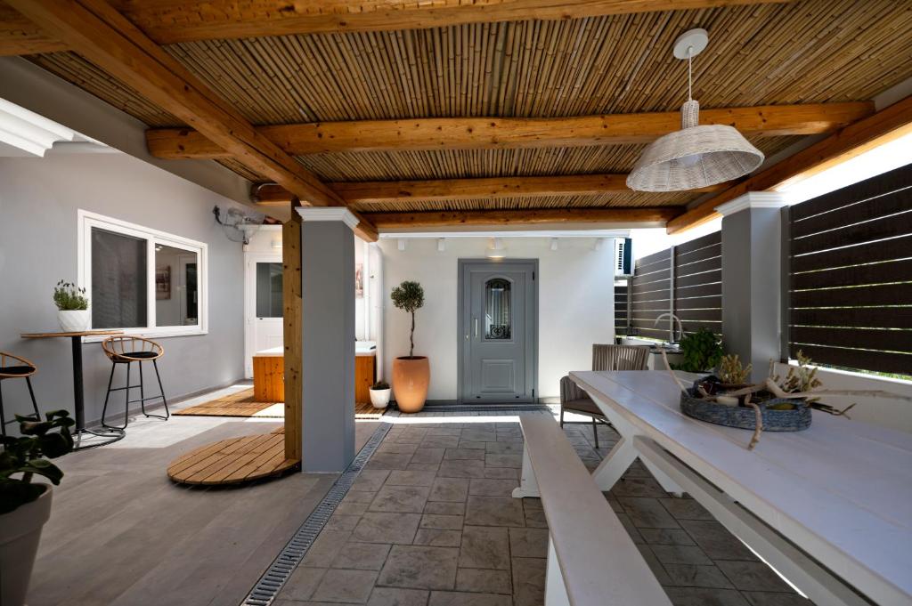 Angel luxury villa 1