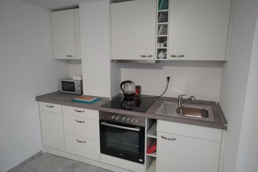 Neue und zentral gelegene Wohnung in Stuttgart 4