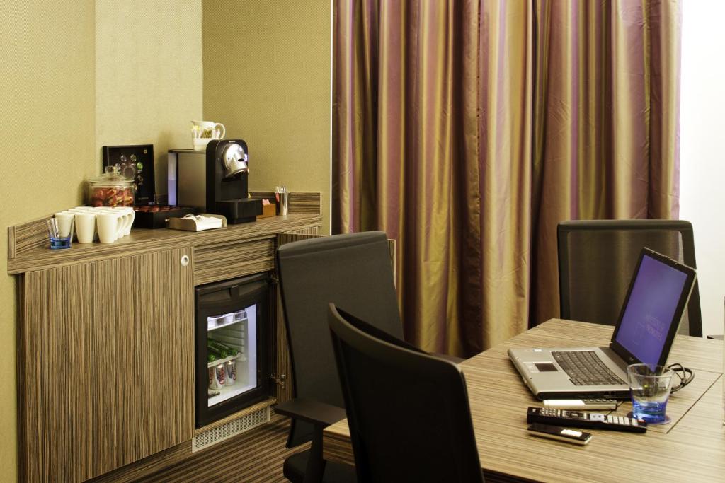 Novotel Manchester Centre Image