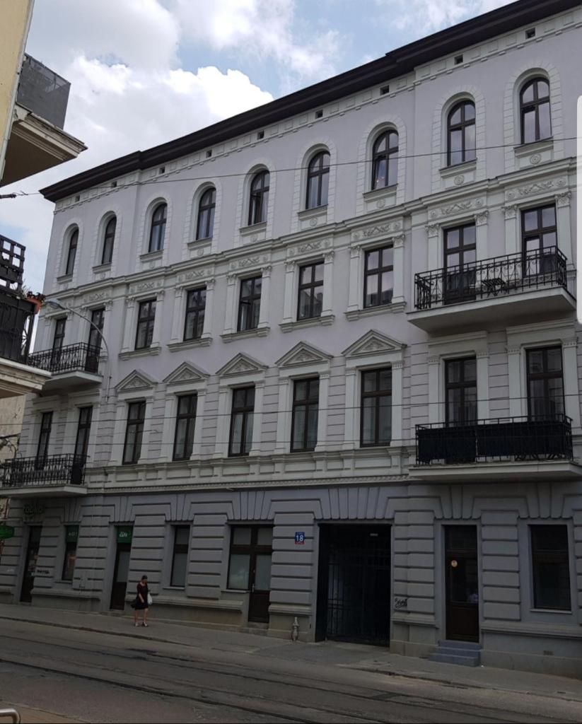 BDSM Apart Grey by BAST Manufaktura Centrum Miasta Legionów 18 , Idelny na Prezent, Parking na terenie , Tylko dla dorosłych ADULTS ONLY 2
