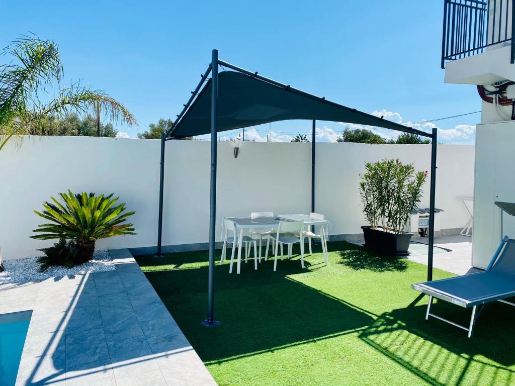 Photo de la galerie de l'établissement Katy's Holiday House, Private Villa and Pool, à Terrasini