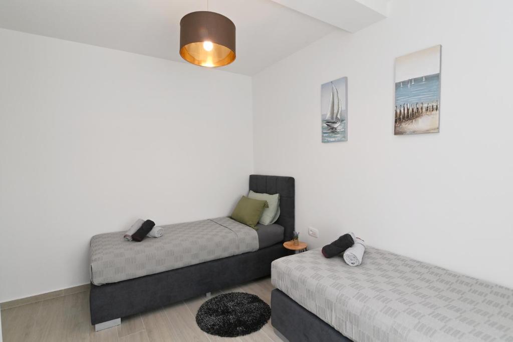 Sea View Deluxe Apartment 2