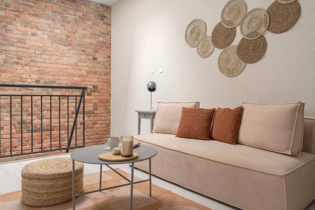 HARBOR APARTMENTS - Damrota 7