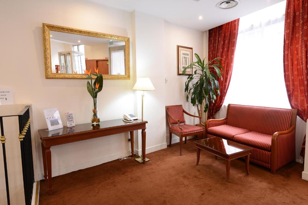 Hotel Imperial Paris Image