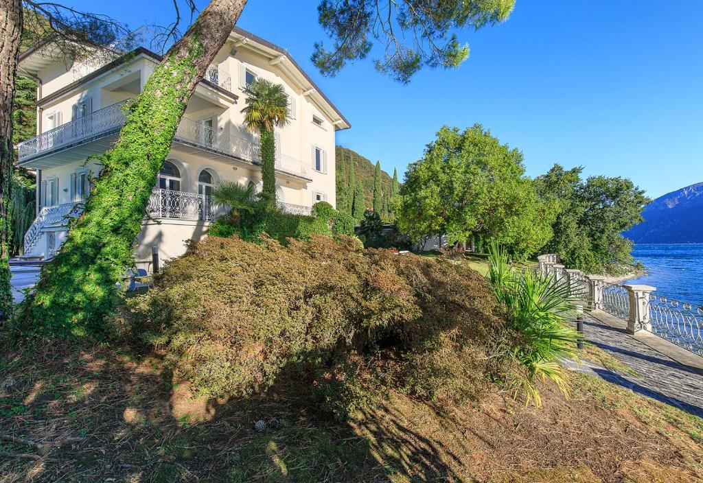 Photo de la galerie de l'établissement VillaRenza, à Oliveto Lario