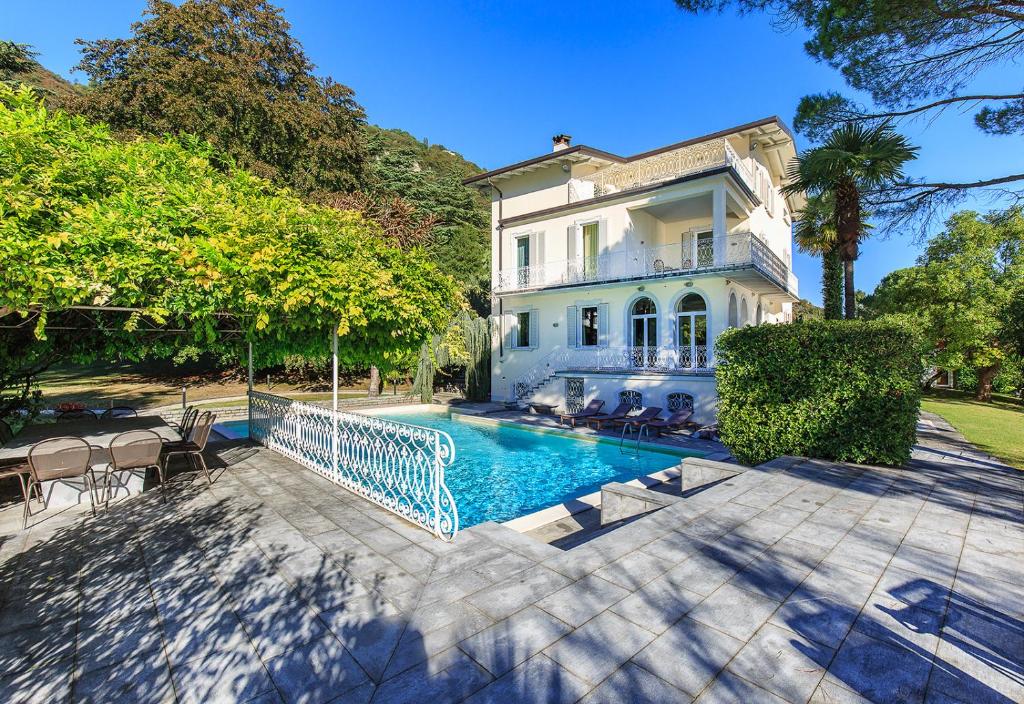 Photo de la galerie de l'établissement VillaRenza, à Oliveto Lario 40 autres photos