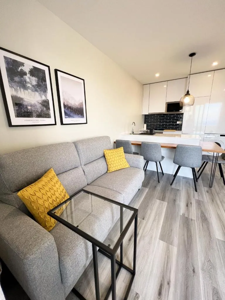 Dona I Apartments at Botanical Garden 2