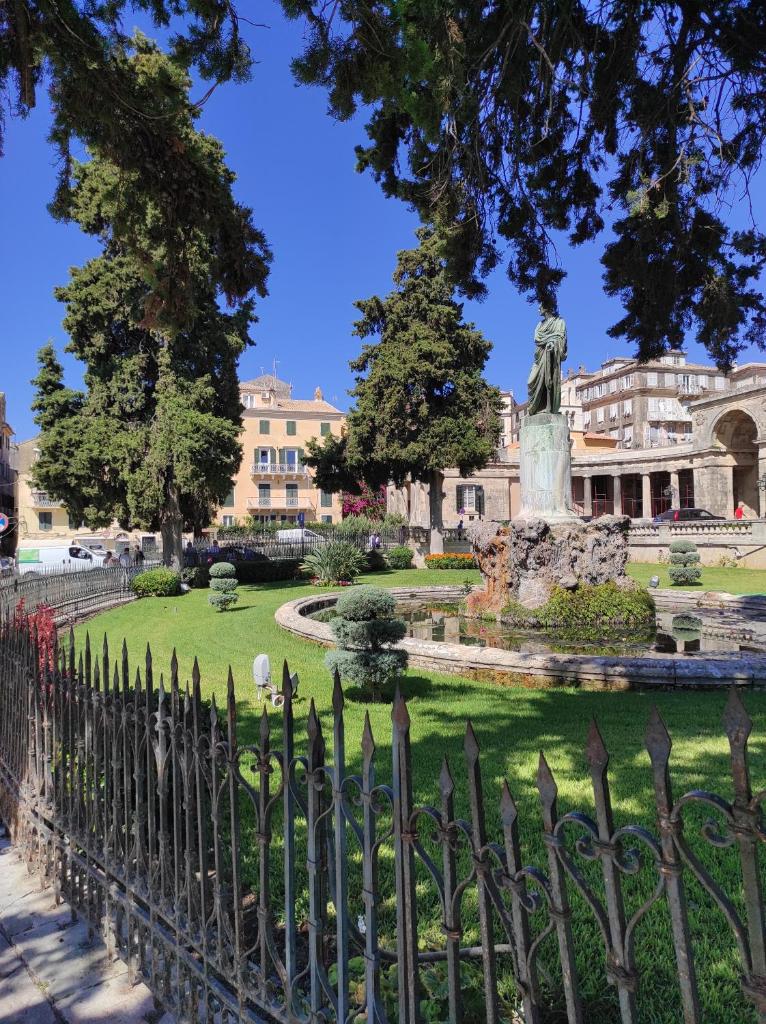 Corfu Old Town Gregory 6