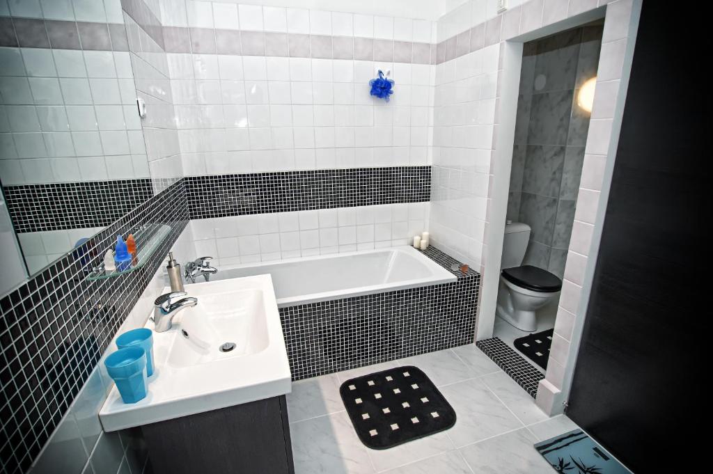 Apartment Breeze 6