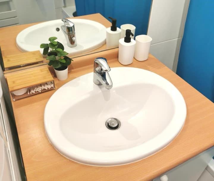 CHIC 2CHAMBRES,70m²+balcon+parking+WIFI 3