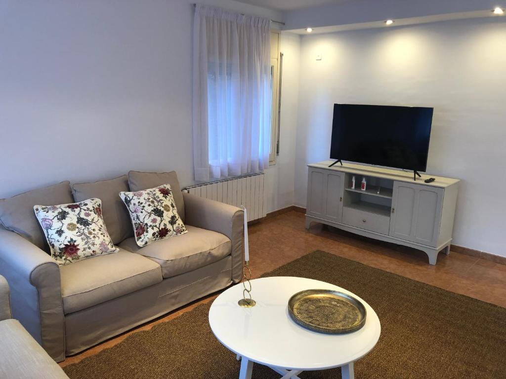 Villa Marta - Girona 6