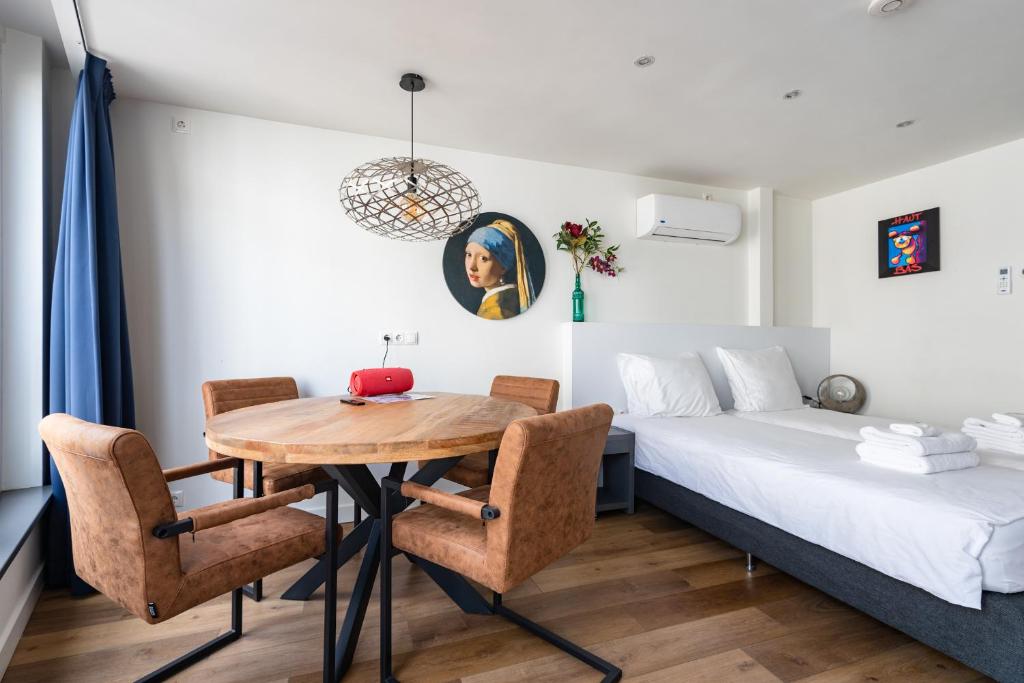 3 Stylish apartments in the heart of Breda city center 7