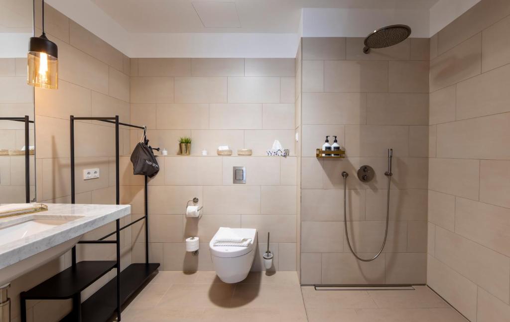 Pure Berlin Apartments - for up to 5 guests near Uber Arena, central, stylish 7