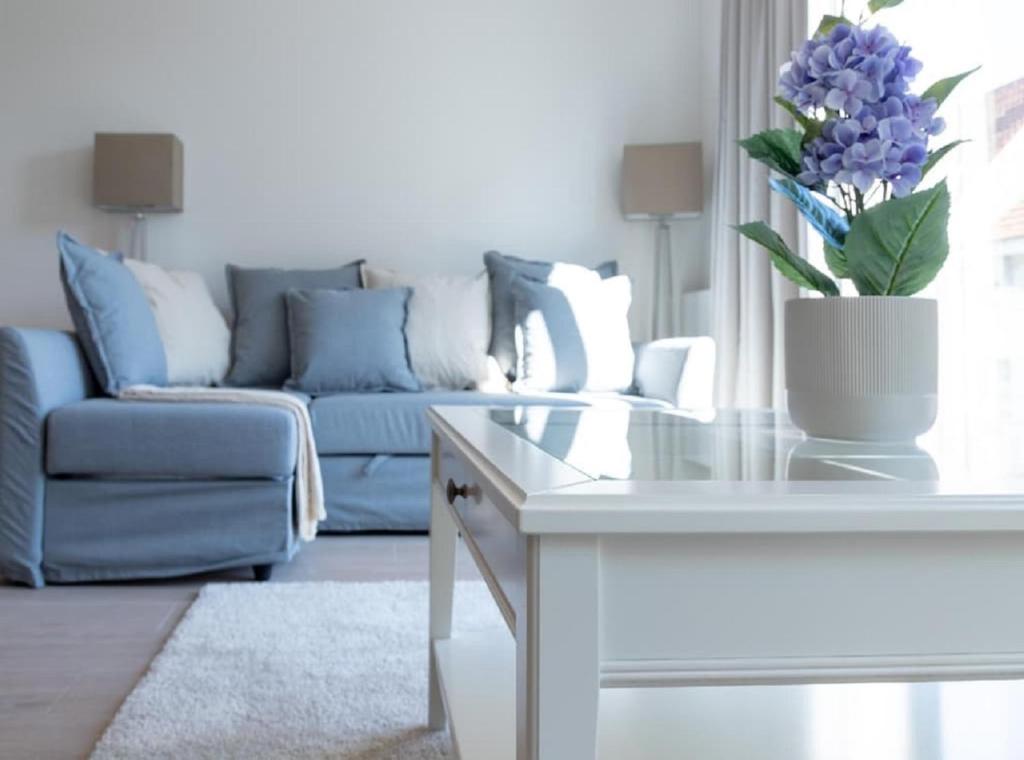 OneLuxStay near Diamond District 7