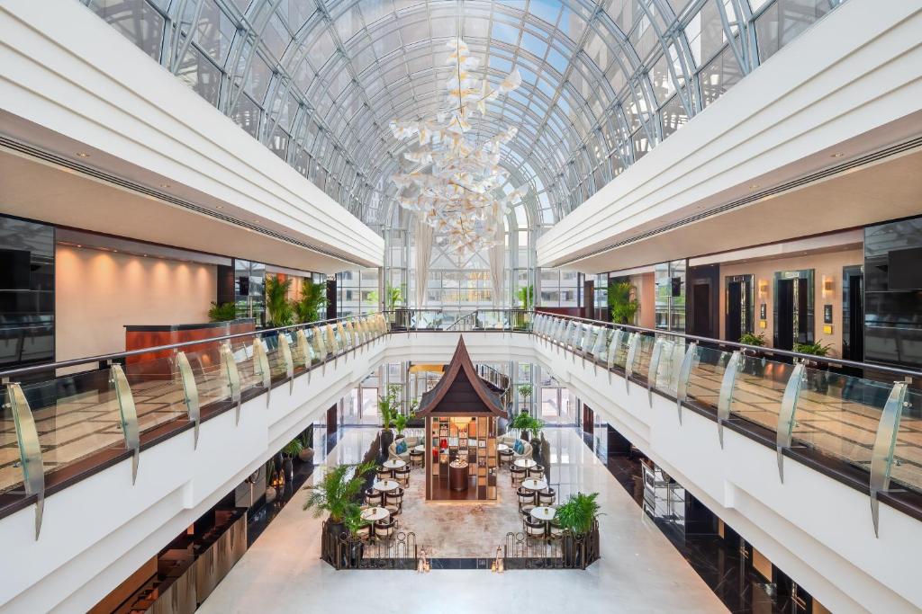 Dusit Thani Dubai Image