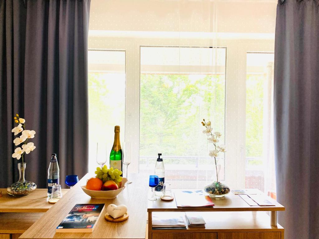 Welcome to Messe! Two-bedroom SmartApartment &Balcony 4