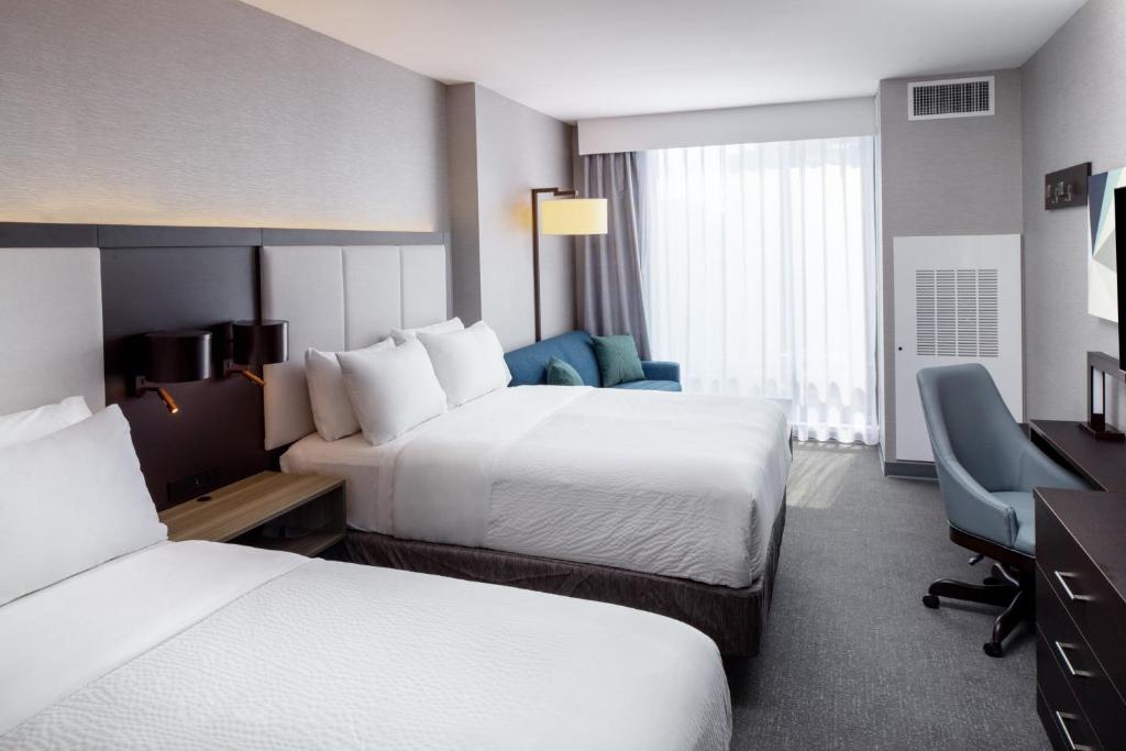 Holiday Inn Express Washington DC Downtown, an IHG Hotel Image