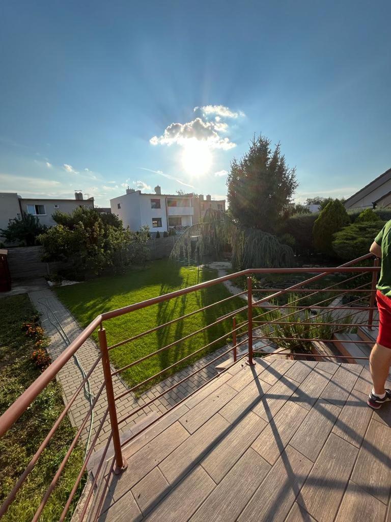 4 Bedroom Elegant, beautiful and spacious home with a botanical garden 5