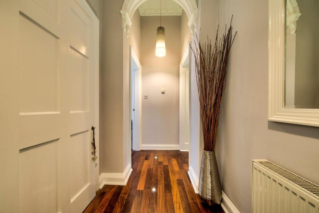 Gorgeous apartment in the heart of New Town 7